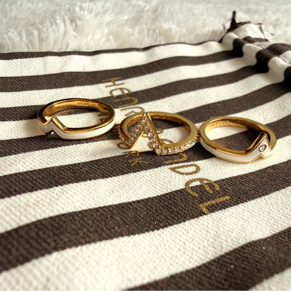 FINAL PRICE NWOT Henri Bendel 7 White Enamel Gold Tone Trio Stacked Rings Stack - Picture 5 of 11